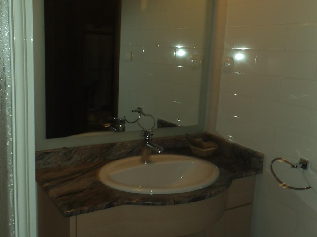 Apartamentos Casa La Cuca Alfambra Phòng bức ảnh